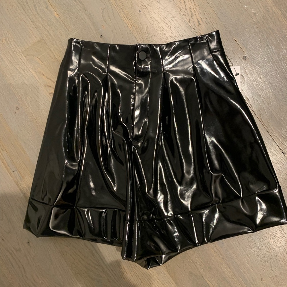NWT Alice + Olivia Shorts